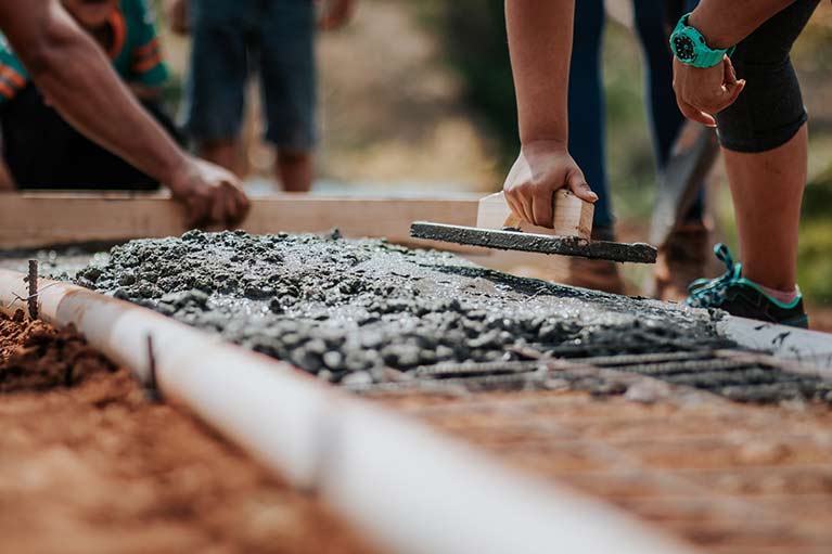 Social Distancing on a Building Site